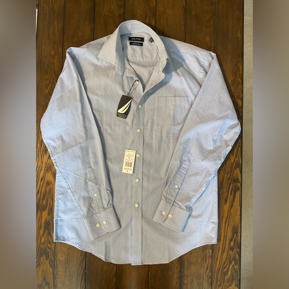 🆕 Nautica Classic Fit White and Blue Tattersall Button Down Dress Shirt - Picture 9 of 12